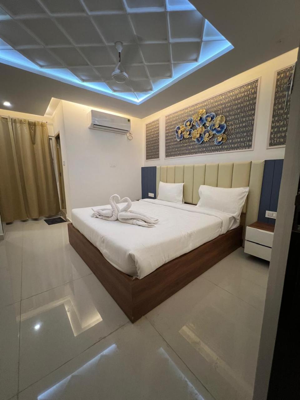 Snr Venus Hotels Tirupati Exterior photo